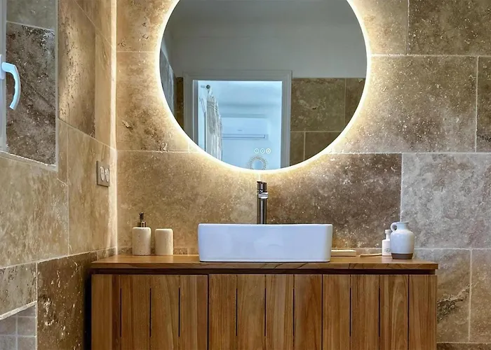 In Maxime With Wifi Hébergement de vacances