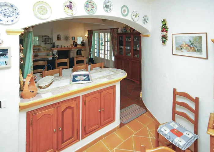 Holiday home In Maxime With Wifi